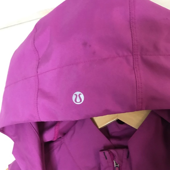 Lululemon Warm Up Vest - Picture 6 of 6